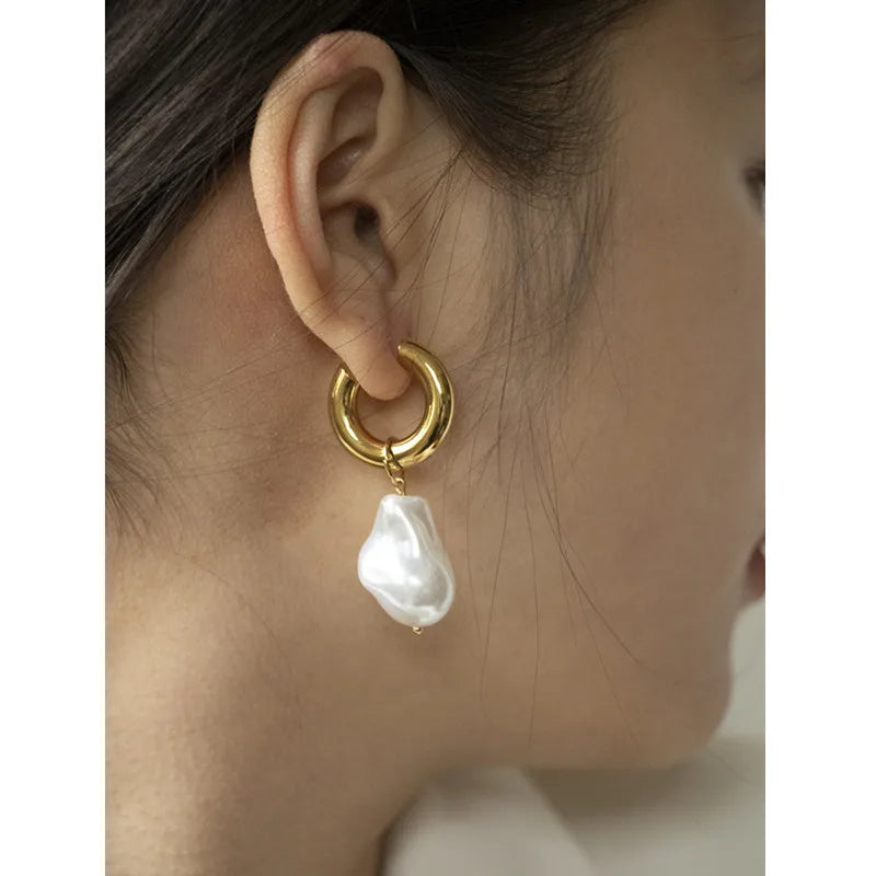 18K Vergulde Oorbellen | Barok Zoetwaterparel