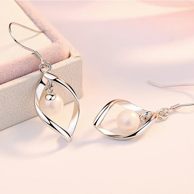 925 Sterling Zilver Vergulde Parel Oorbellen In Bladvorm