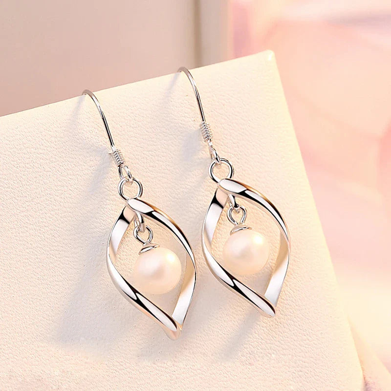 925 Sterling Zilver Vergulde Parel Oorbellen In Bladvorm