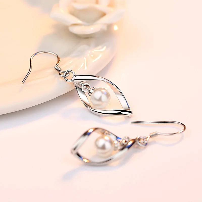 925 Sterling Zilver Vergulde Parel Oorbellen In Bladvorm